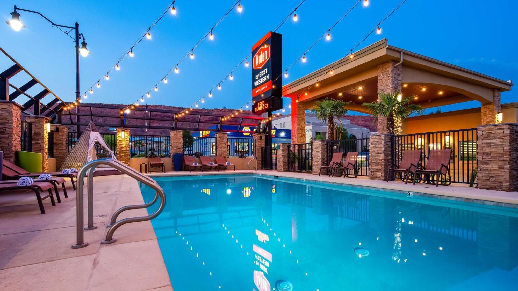 Aiden By Best Western St George St. George Exterior photo