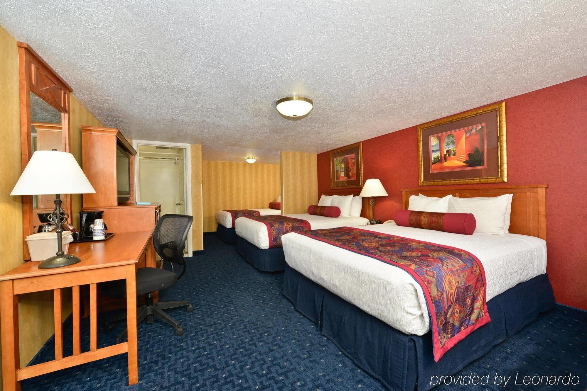 Aiden By Best Western St George St. George Exterior photo